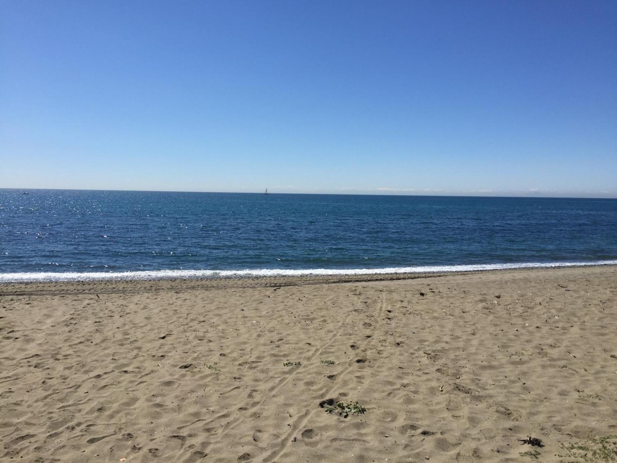 Beachside Estepona Buitenkant foto