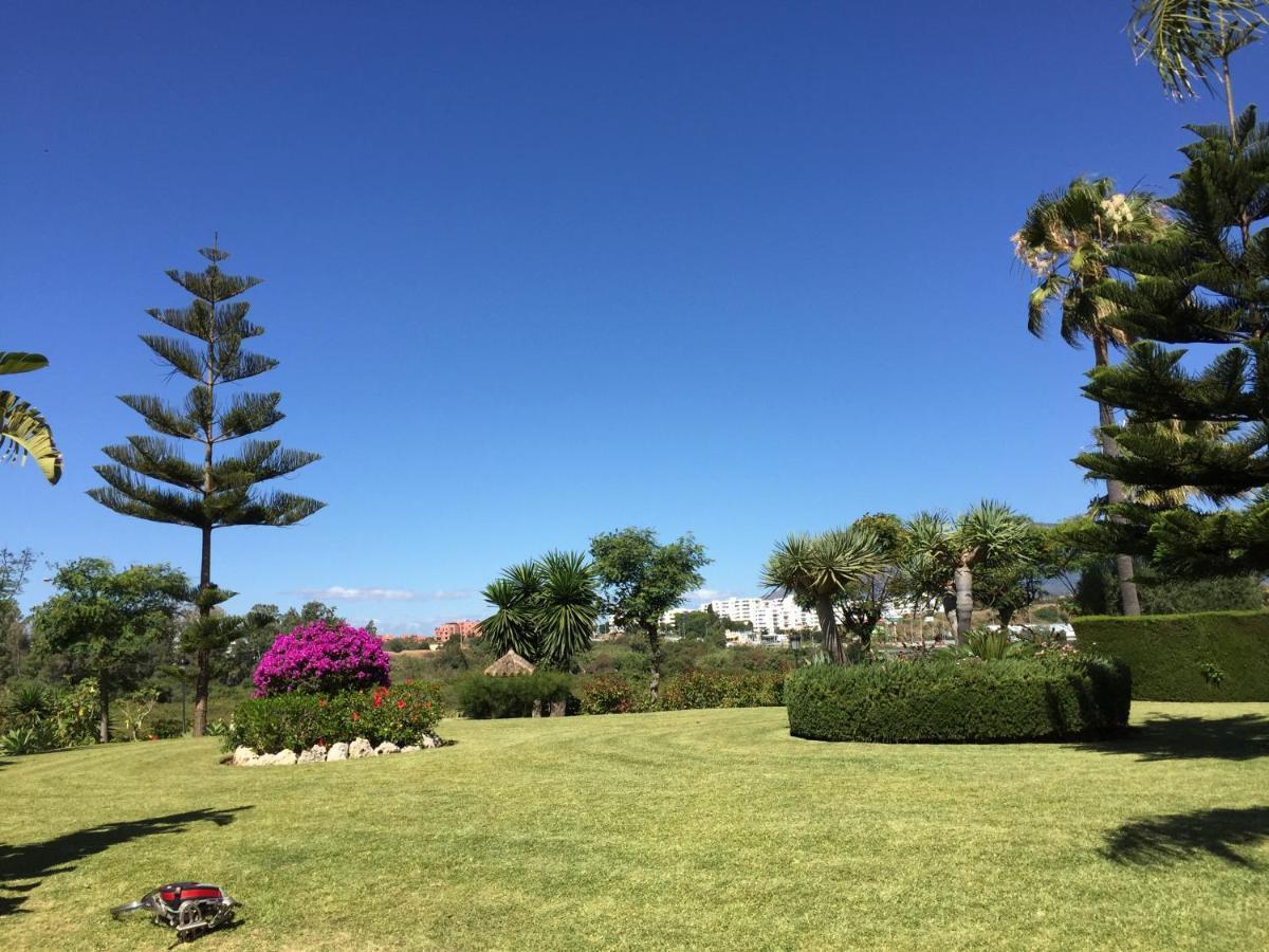 Beachside Estepona Buitenkant foto